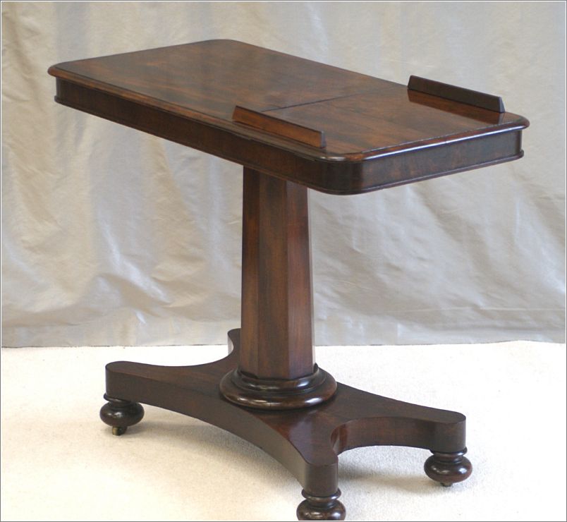 7006 Antique Mahogany Reading Table (2)